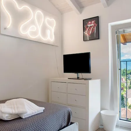 Lägenhet Residenza La Fonte Laveno-Mombello